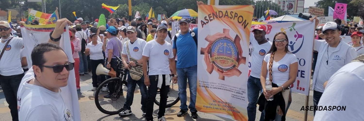 Miembros de ASENDASPON en marcha